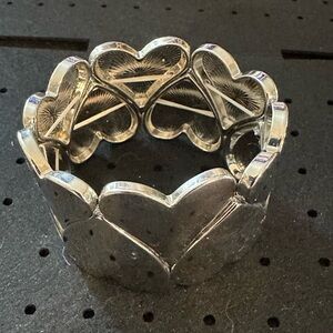Silver Heart Link Stretch Bracelet - Women's Jewelry